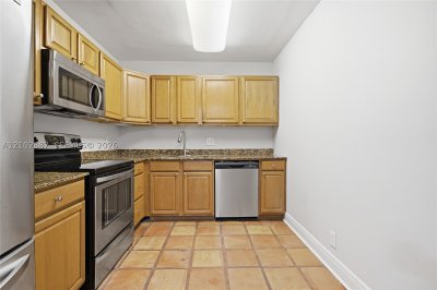 Property photo # 8