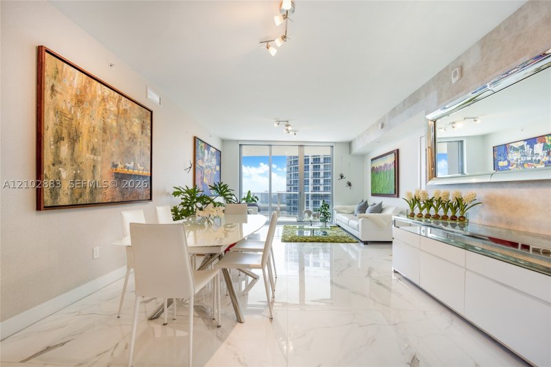 Comprar apartamento en Aria on The Bay 4310