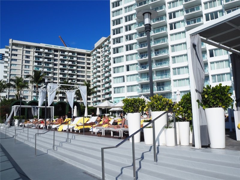 Comprar apartamento no Mondrian 1512