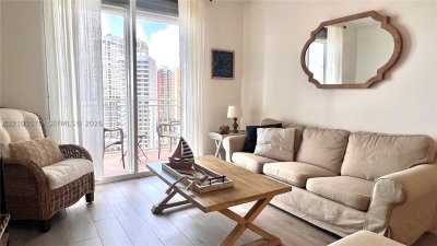 Alquiler de apartamento en Fortune House 2007