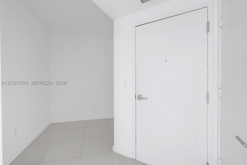Comprar apartamento en Brickell Ten 1003