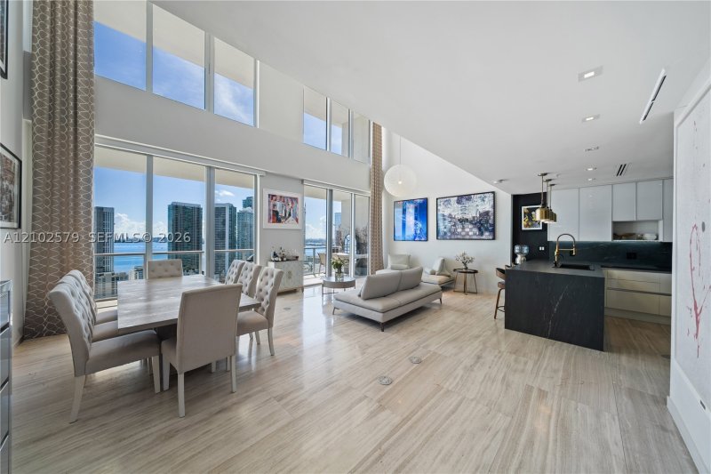 Condo for sale at Midtown Miami 2 PH207