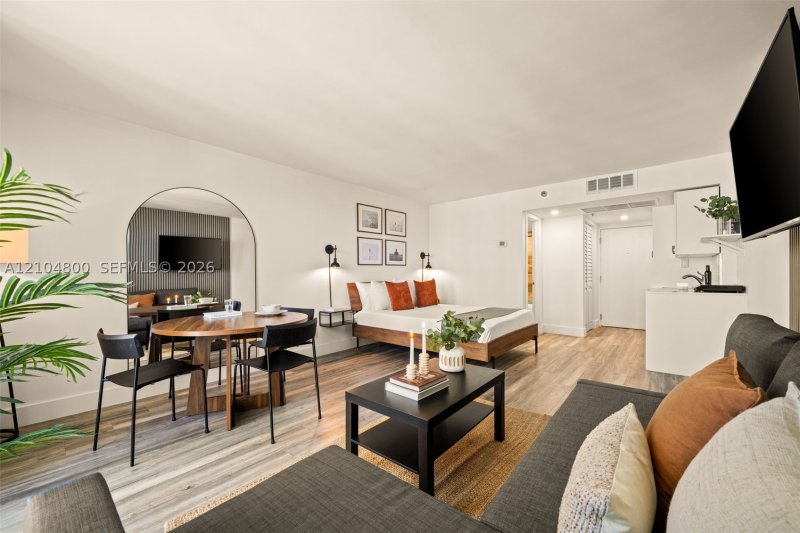 Property photo # 4