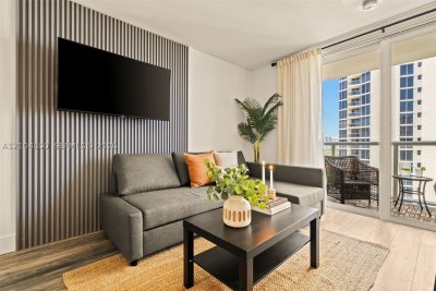 Property photo # 0