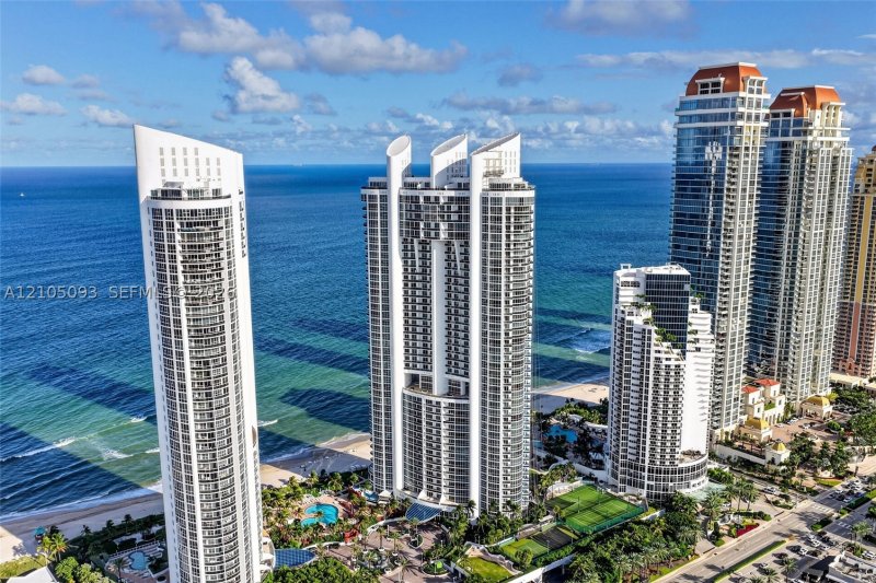 Condo for sale at Trump Palace TS-5506