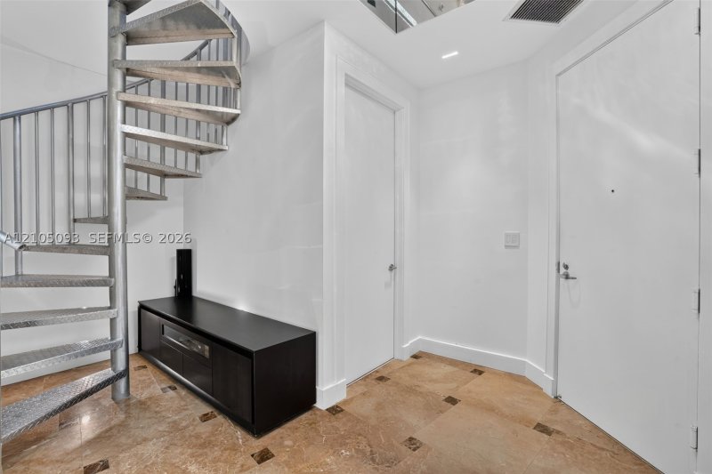 Condo for sale at Trump Palace TS-5506