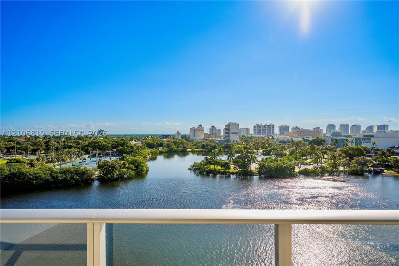 Comprar apartamento en Riva Fort Lauderdale 810