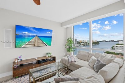 apartamentos en venta en 360 Condominium East