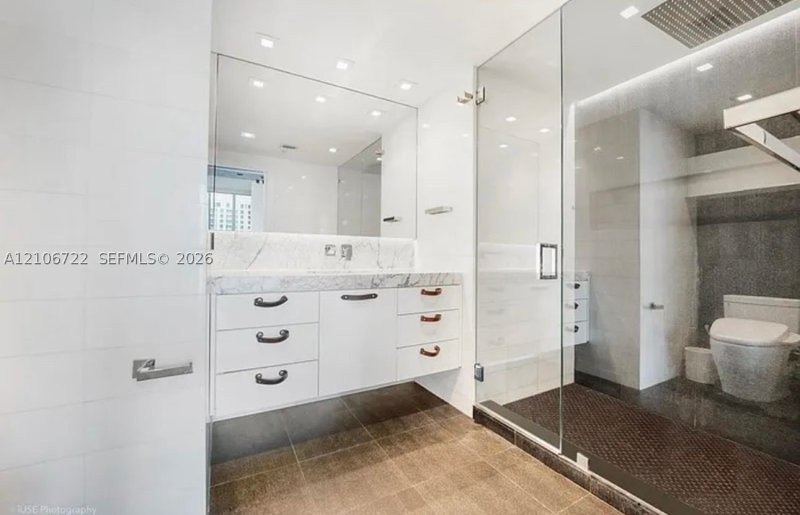Condo for sale at Platinum Condo 1005