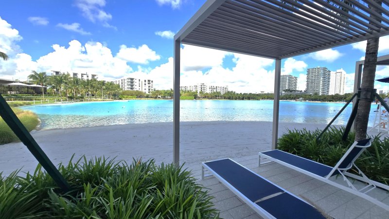 Property photo # 2