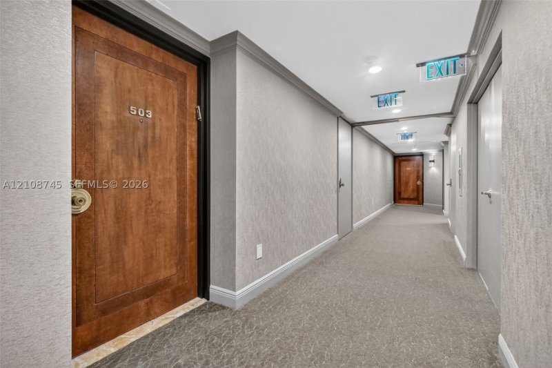 Apartment for rent at 4000 Williams Island 503