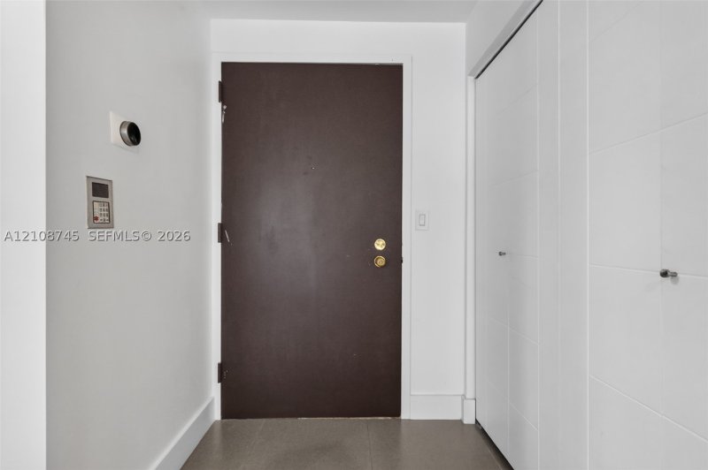 Apartment for rent at 4000 Williams Island 503