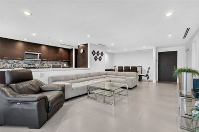 4000 Williams Island Apt #503