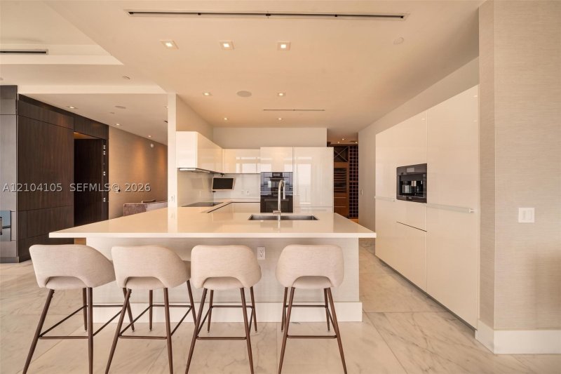 Comprar apartamento en Icon Bay PH 4104