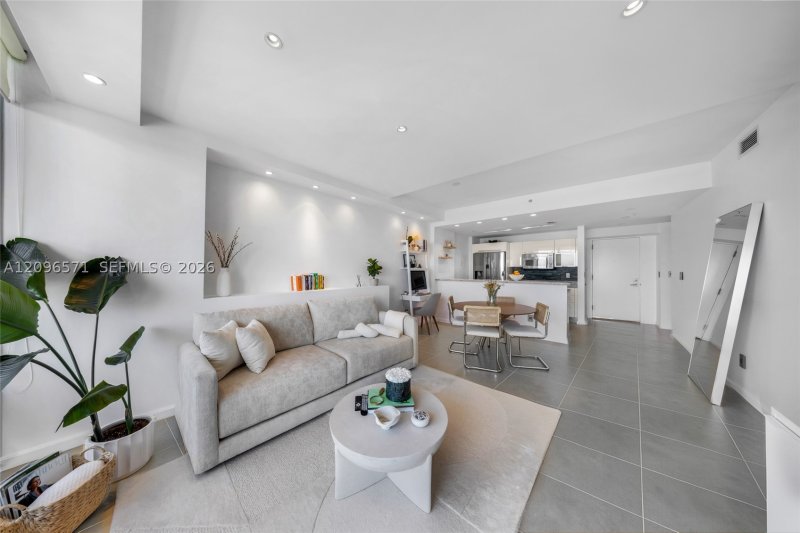 Apartment for rent at Blue Condominium 2911