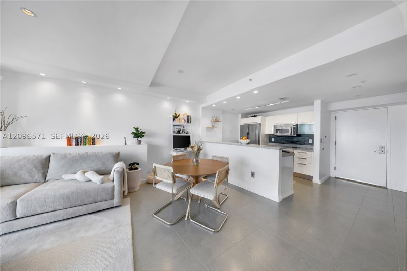 Apartment for rent at Blue Condominium 2911