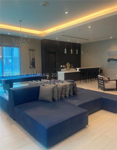 Alquiler de apartamento en Brickell Ten 808
