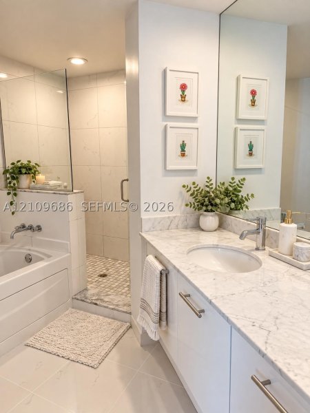 Condo for sale at 500 Brickell West Tower 3502