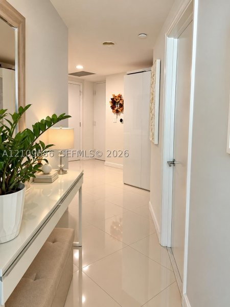 Condo for sale at 500 Brickell West Tower 3502