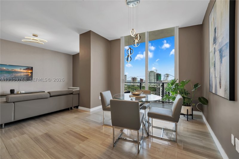 Comprar apartamento en Brickell Ten 2201