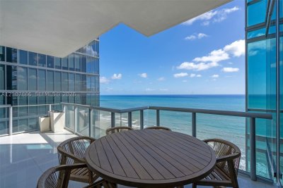 Comprar apartamento no Jade Ocean 2608