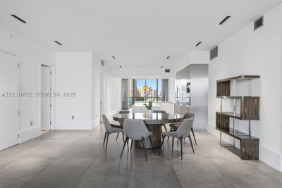 Comprar apartamento en Prive 702