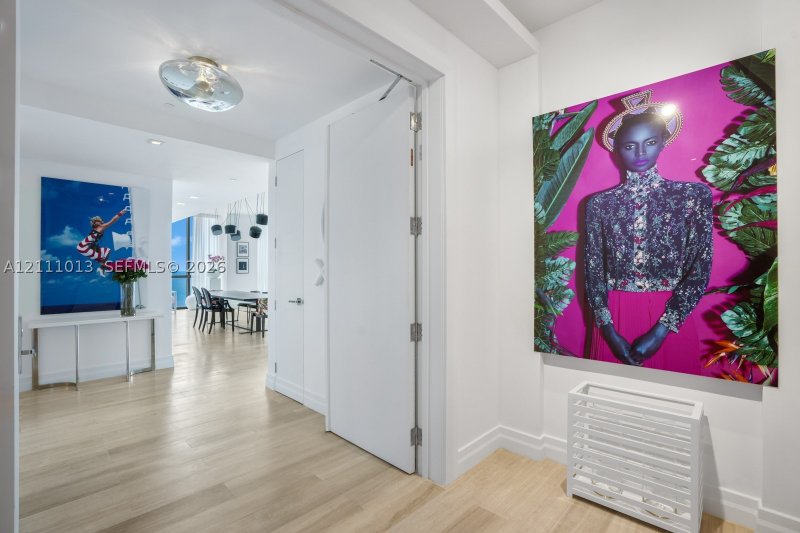 Condo for sale at Mansions at Acqualina 3101