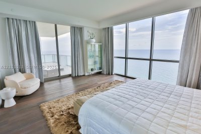 Comprar apartamento en Mansions at Acqualina 3101