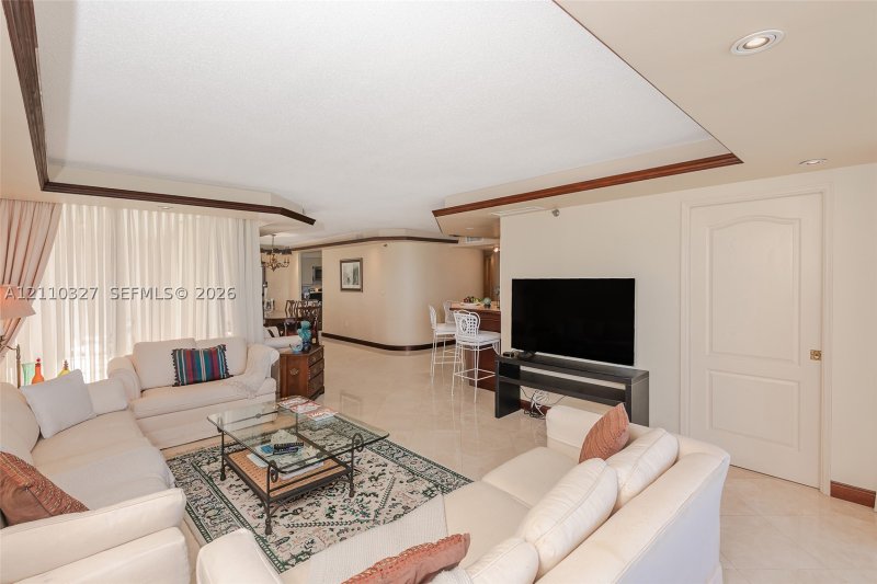 Comprar apartamento en L`Excellence 1005