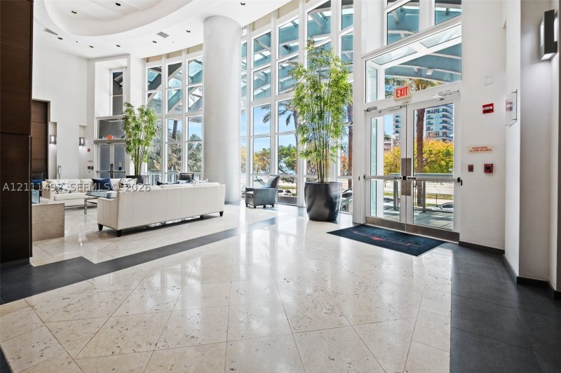 Comprar apartamento no Mark on Brickell 1001