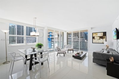 Comprar apartamento no Mark on Brickell 1001