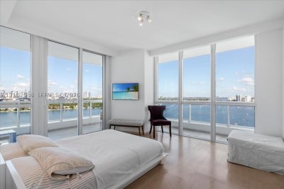 Comprar apartamento en Bentley Bay North 1914