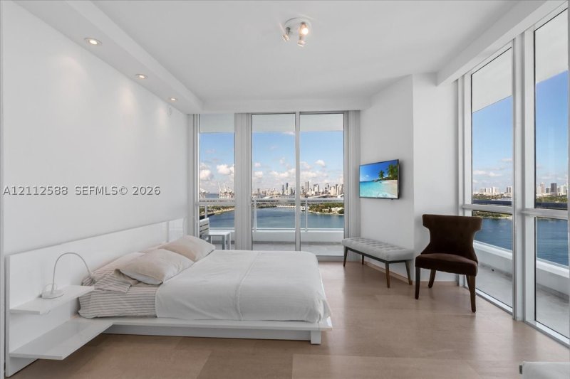 Comprar apartamento en Bentley Bay North 1914