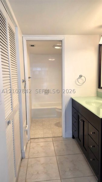 Alquiler de apartamento en Brickell Place III A603