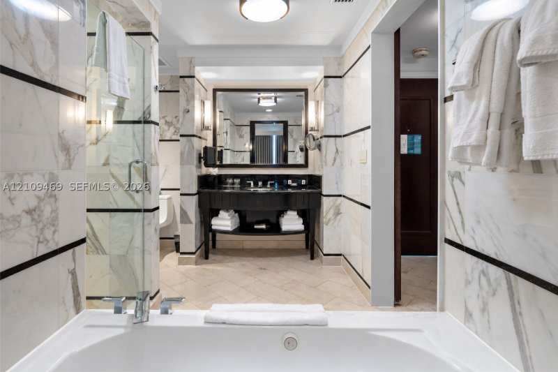 Comprar apartamento no Fontainebleau III 1704