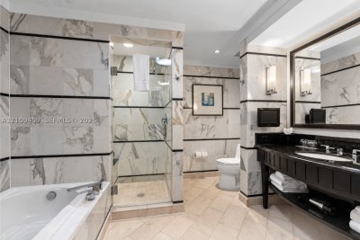 Comprar apartamento no Fontainebleau III 1704