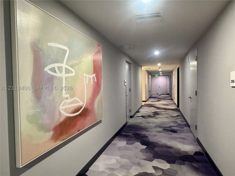 Condo for sale at YotelPad Miami 2105