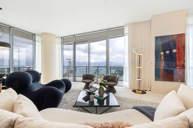 Comprar apartamento en Casa Bella 5104