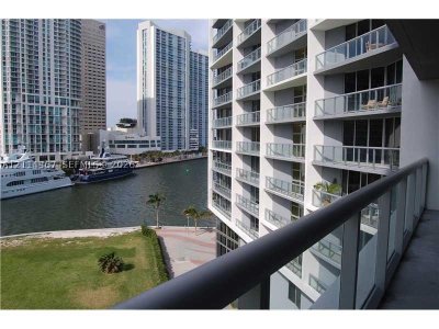 Comprar apartamento no Icon Brickell Tower I 612