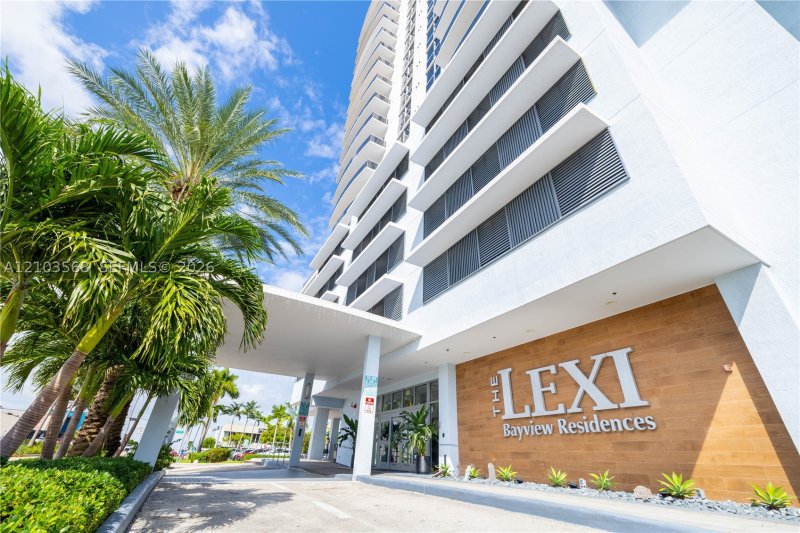 Condo for sale at The Lexi 801