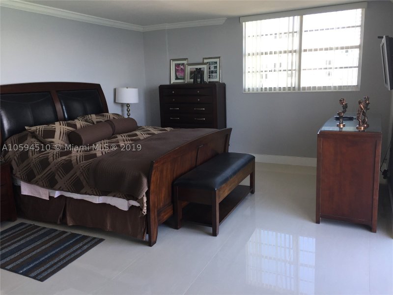 Apartment for rent at Tides Hollywood Beach 14E