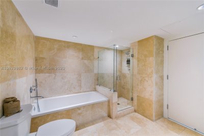 Aluguel de apartamento no 1 Hotel & Homes South Beach 1544
