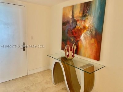 Aluguel de apartamento no Beach Club Two 4904