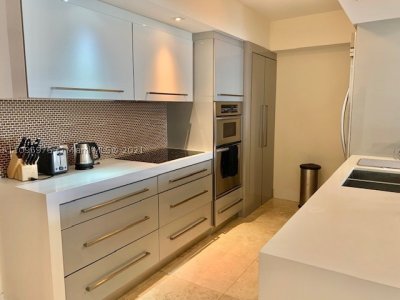 Aluguel de apartamento no Beach Club Two 4904