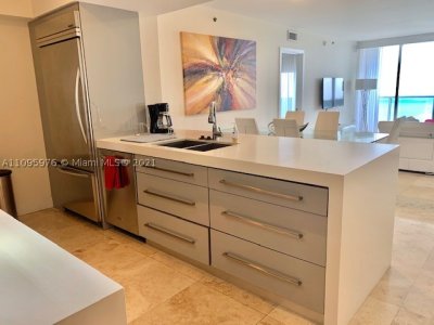 Aluguel de apartamento no Beach Club Two 4904