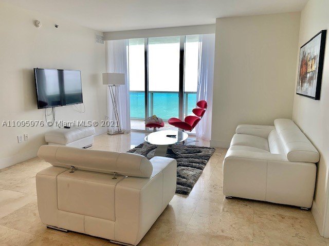 Alquiler de apartamento en Beach Club Two 4904