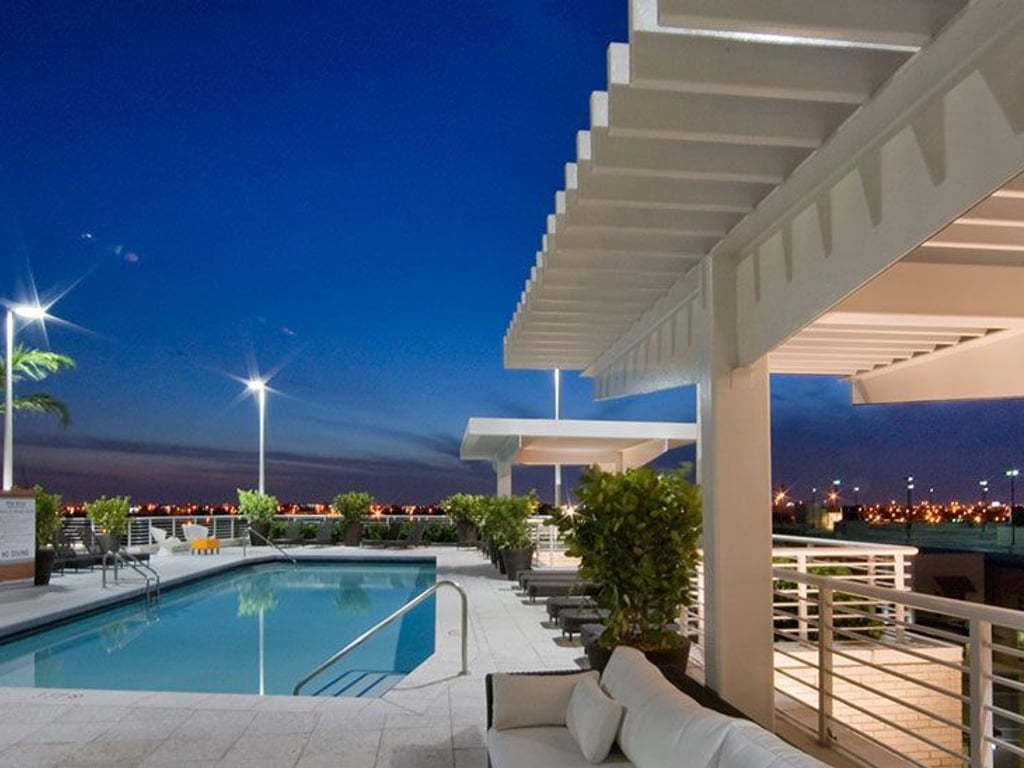 Condos for sale at Midtown Midblock