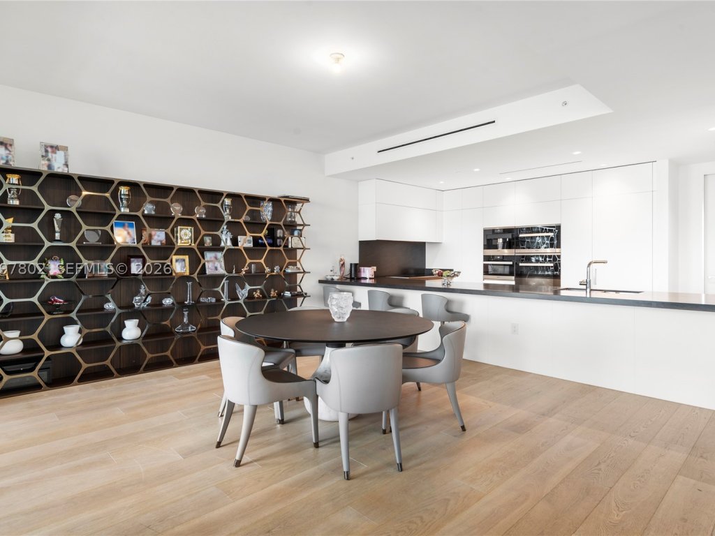 apartamentos a venda no Palazzo Della Luna