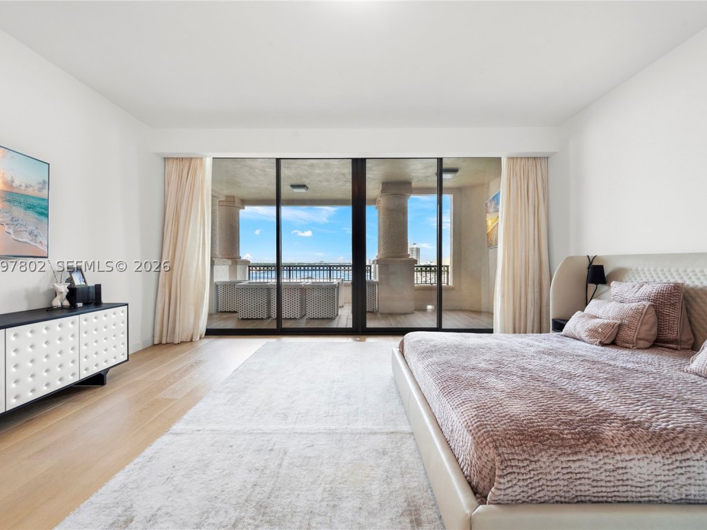 apartamentos a venda no Palazzo Della Luna
