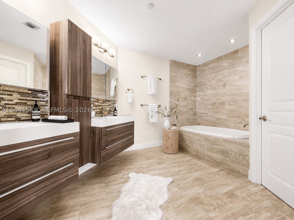 apartamento para alugar no Grove Hill Tower